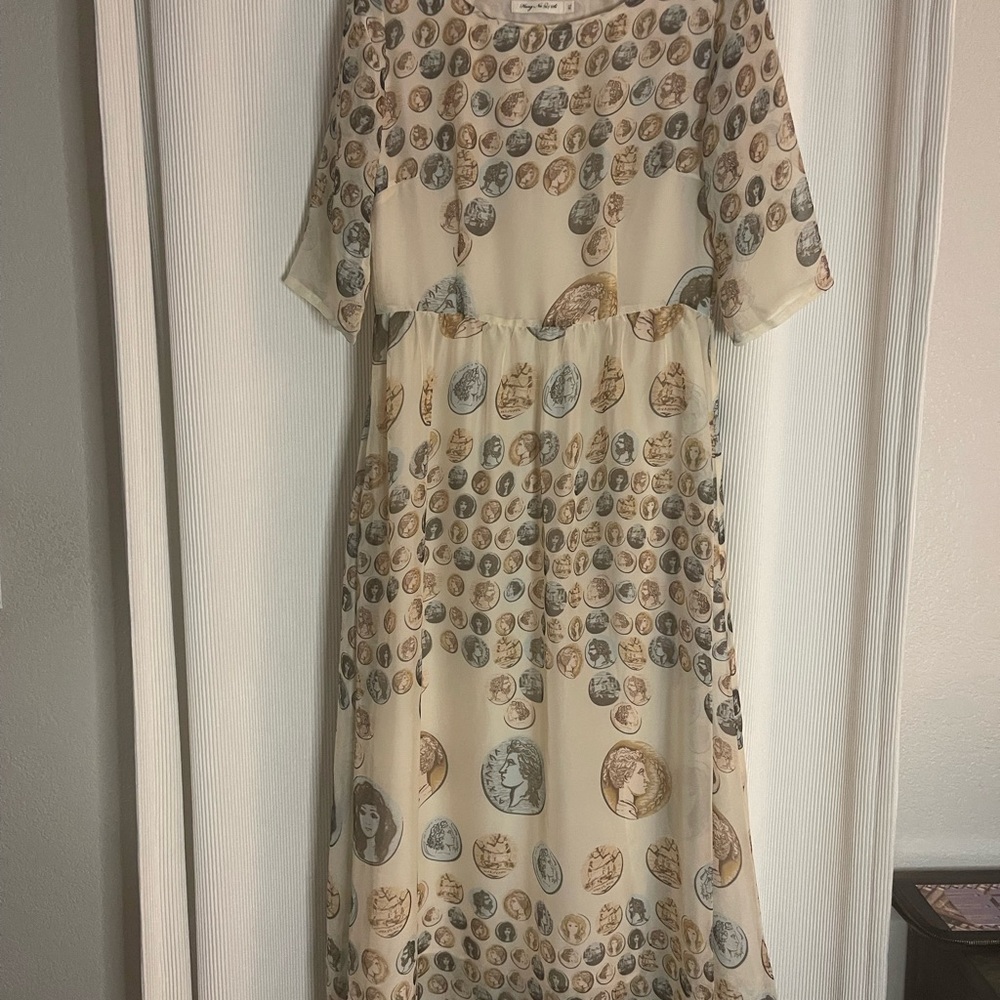 Elegant Beige Coin Patterned Vintage inspired Dress- size XL